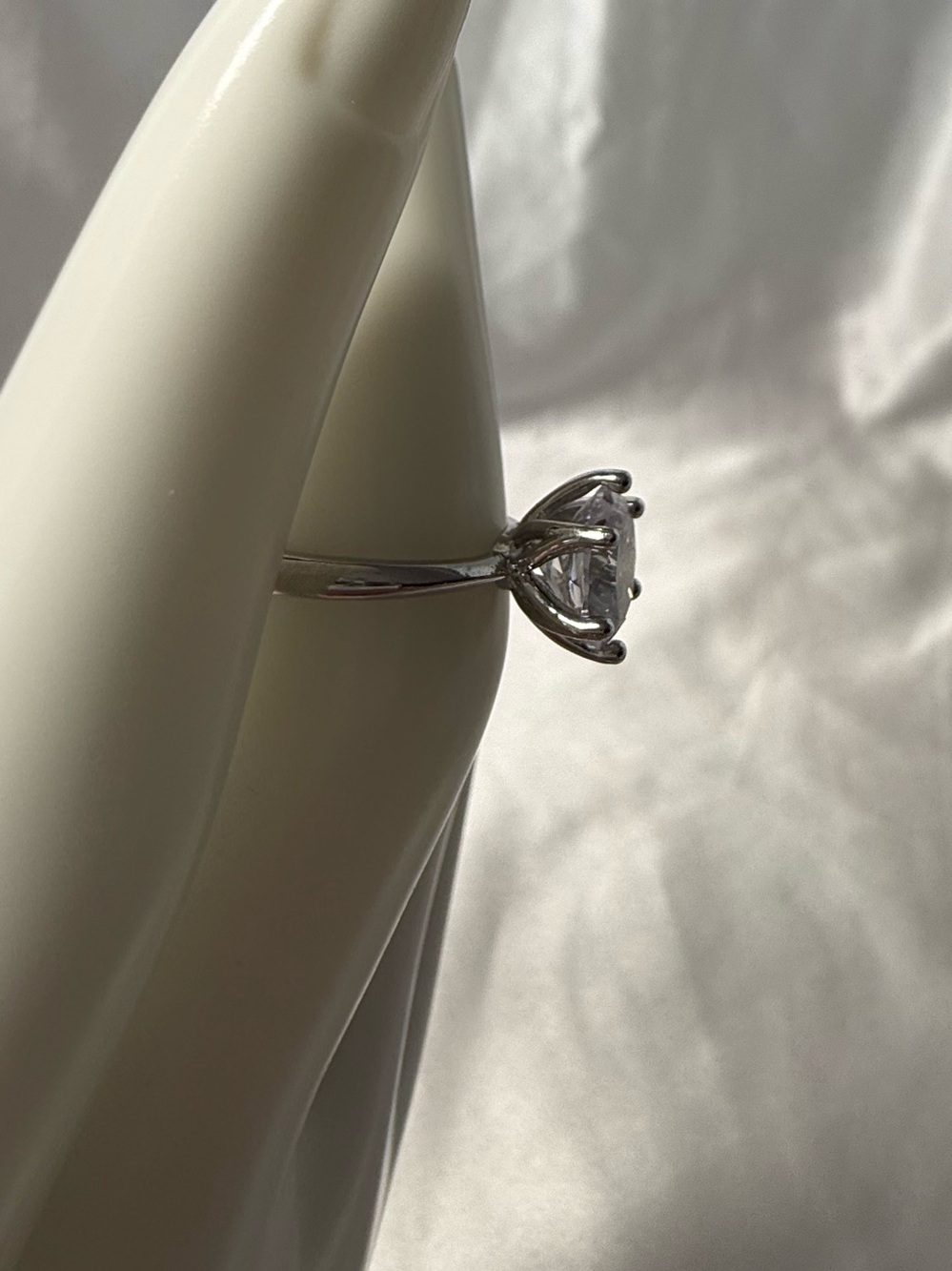 925 Sterling Silver Clear Solitaire Ring 3 Carat Size Solitaire Size 6 Elegant - Picture 3 of 8